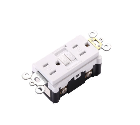 Slim Design Safety GFCI Interrupter Socket Self Grounding 15A